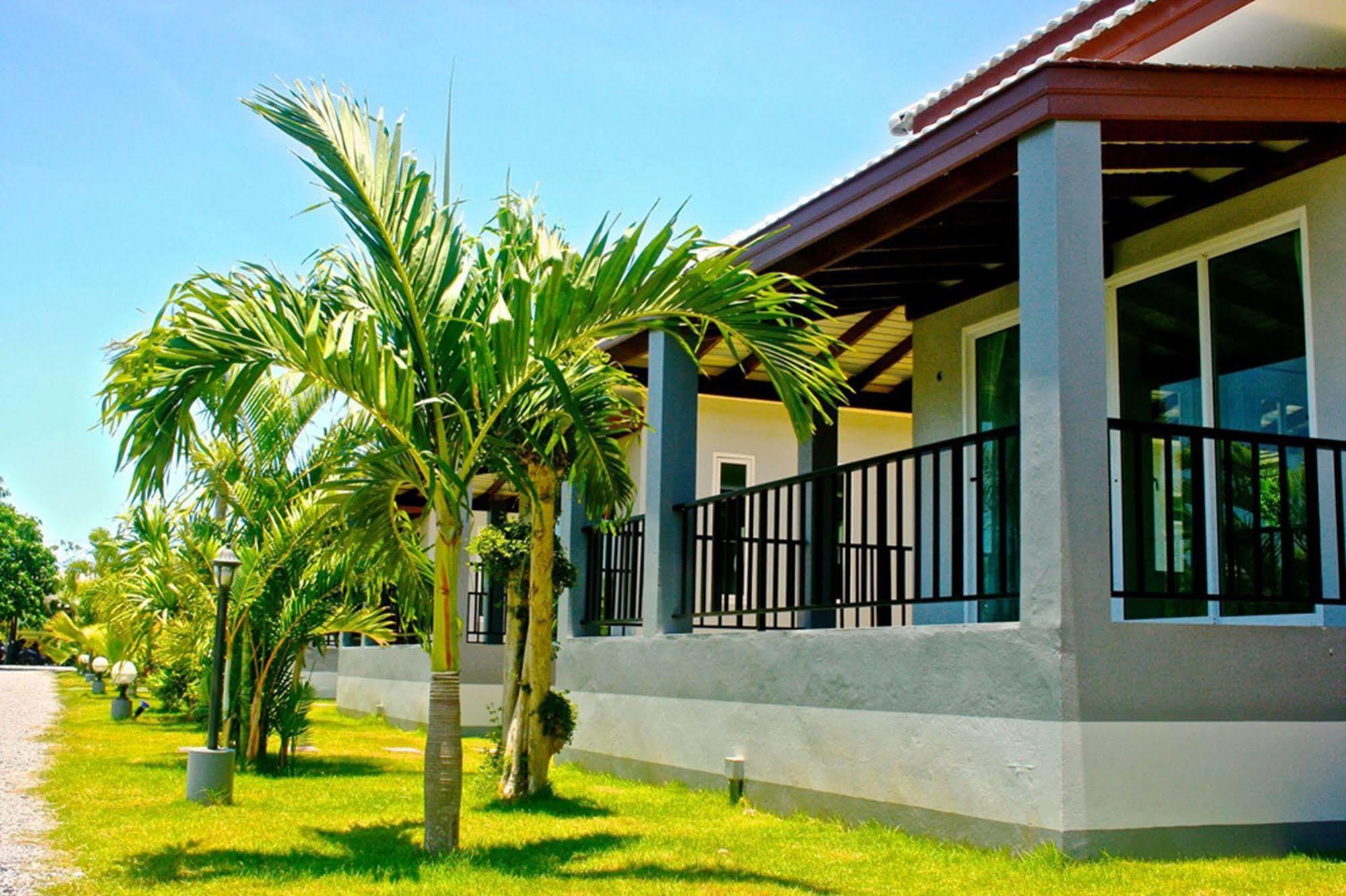 Kp Mountain Beach Pran Buri Zewnętrze zdjęcie