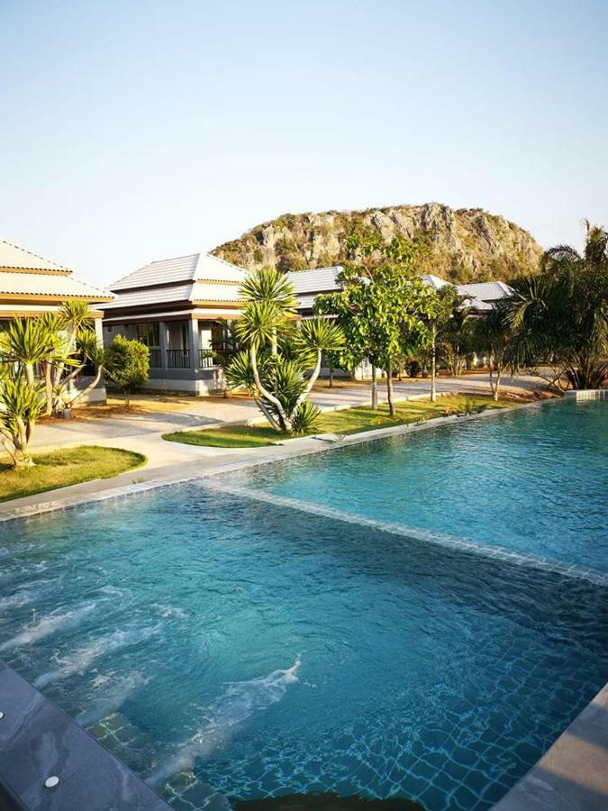Kp Mountain Beach Pran Buri Zewnętrze zdjęcie