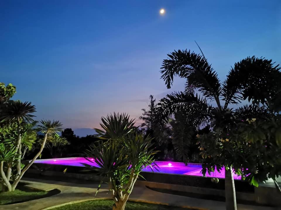 Kp Mountain Beach Pran Buri Zewnętrze zdjęcie